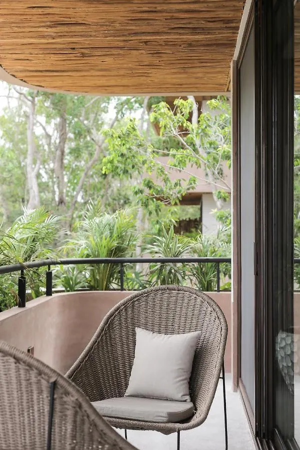 Zereno Tulum Beach Club Access Hotel