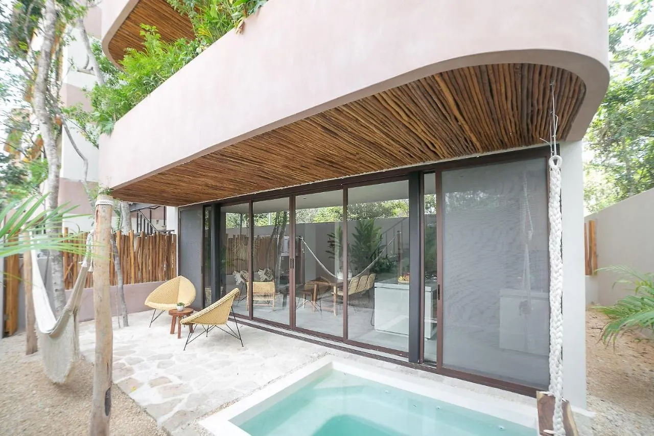 Zereno Tulum Beach Club Access 4*,