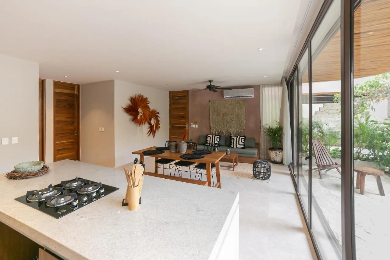Zereno Tulum Beach Club Access Hotel