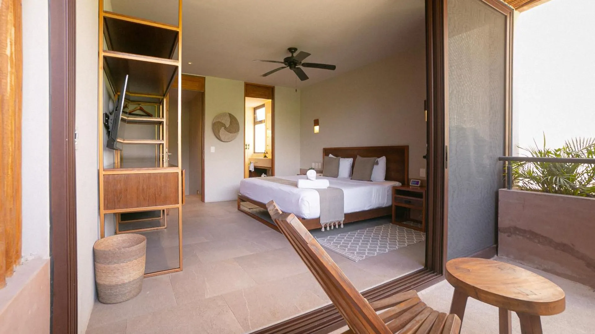 Hotel Zereno Tulum Beach Club Access