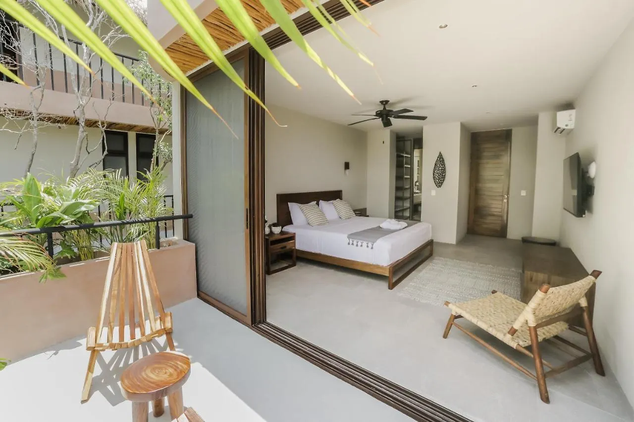 **** Hotel Zereno Tulum Beach Club Access Mexico